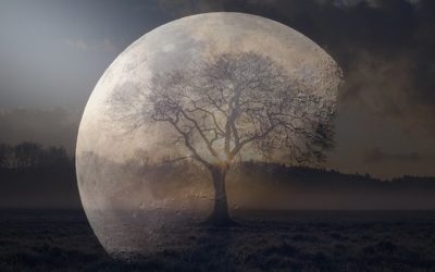 SUPER FULL MOON IN LIBRA – BREAKTHROUGHS AND BALANCE